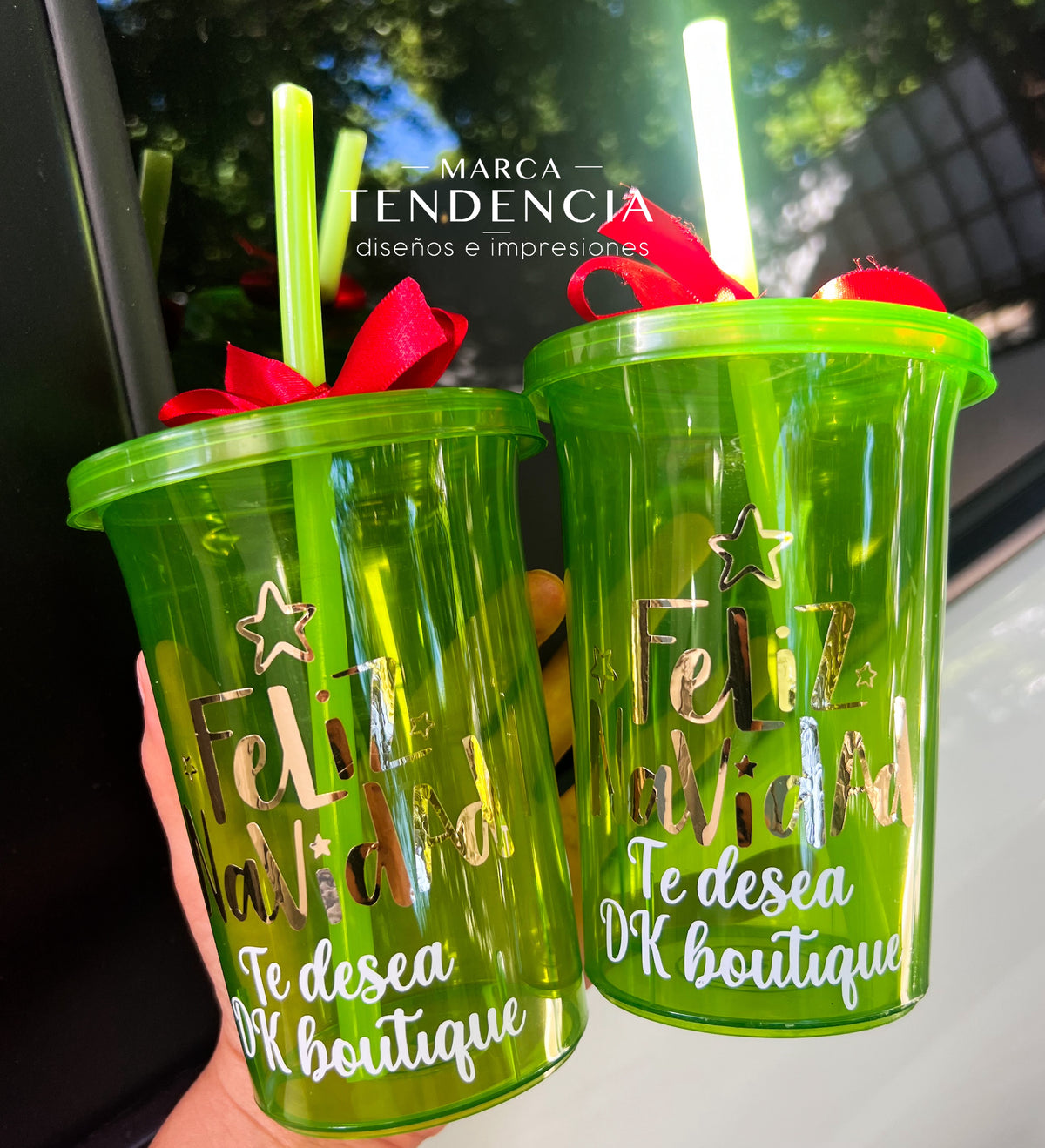 10 Vasos Navideños Personalizados Verdes con Nombre